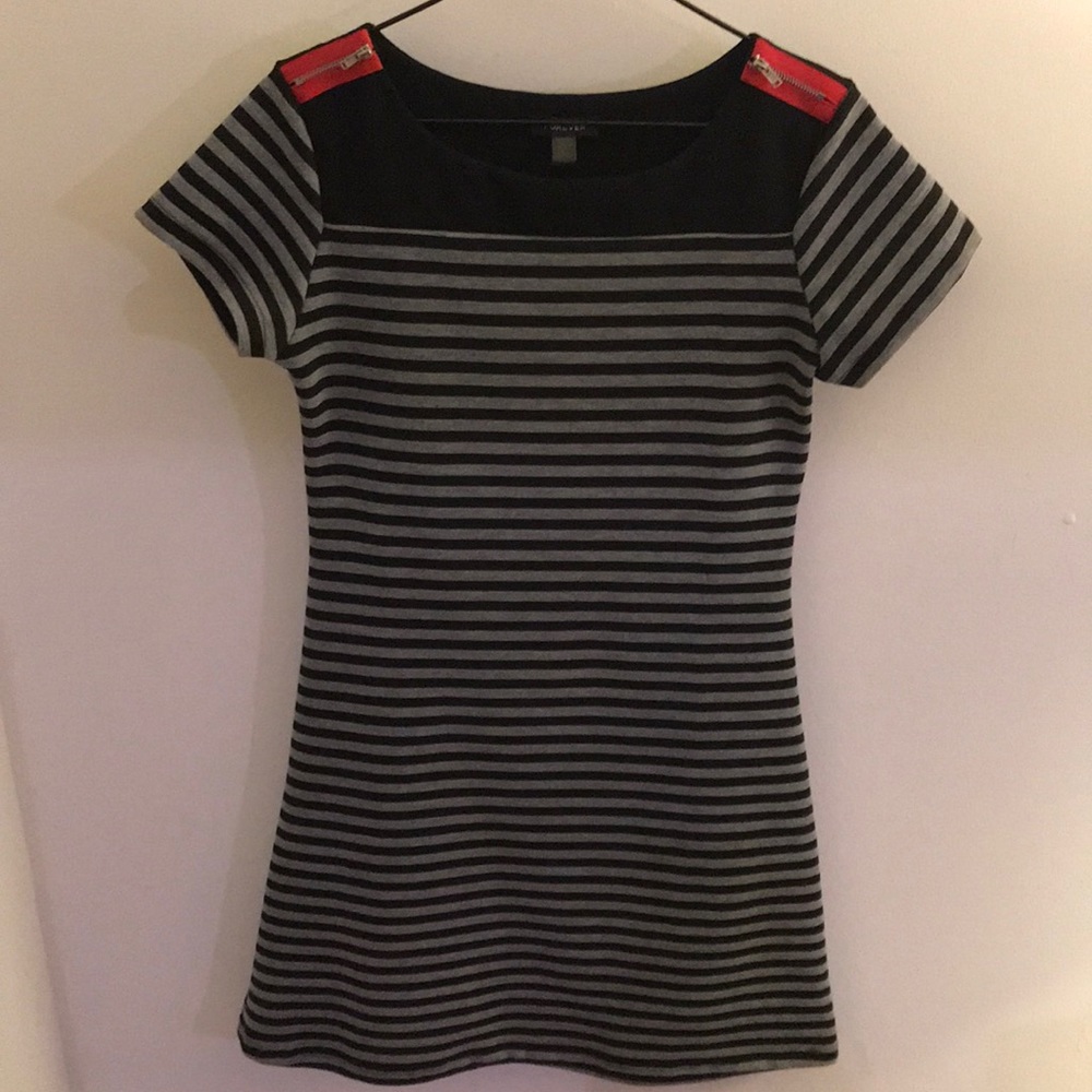 Fitted striped dress